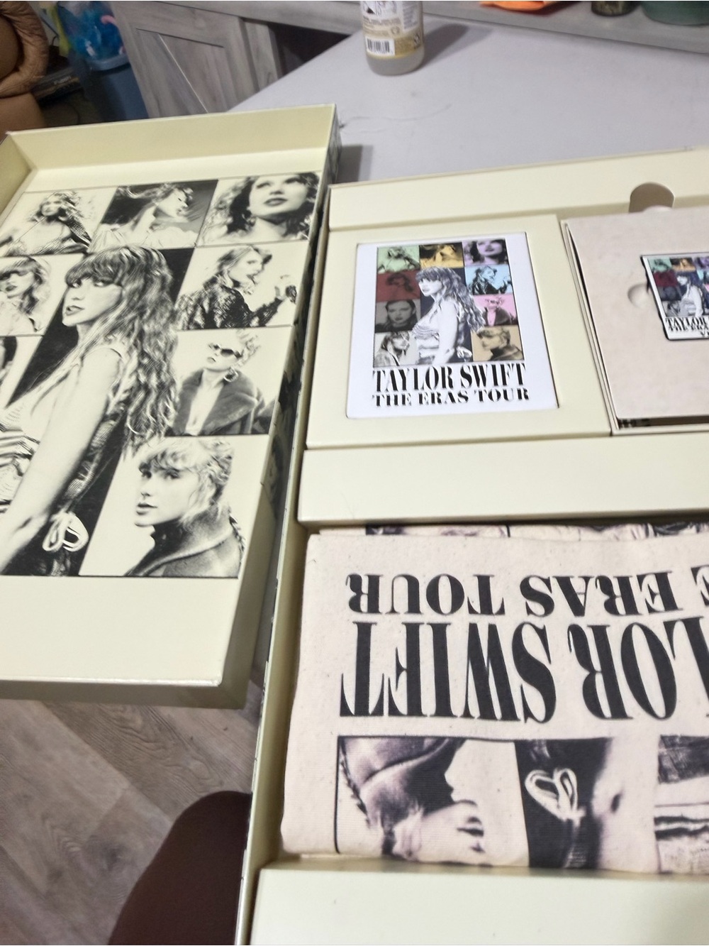 The Eras Tour Collector  VIP Box - Picture 8 of 14